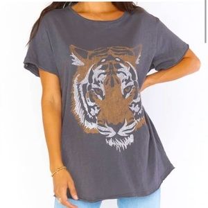 Show Me Your Mumu Tiger Airport Tee
